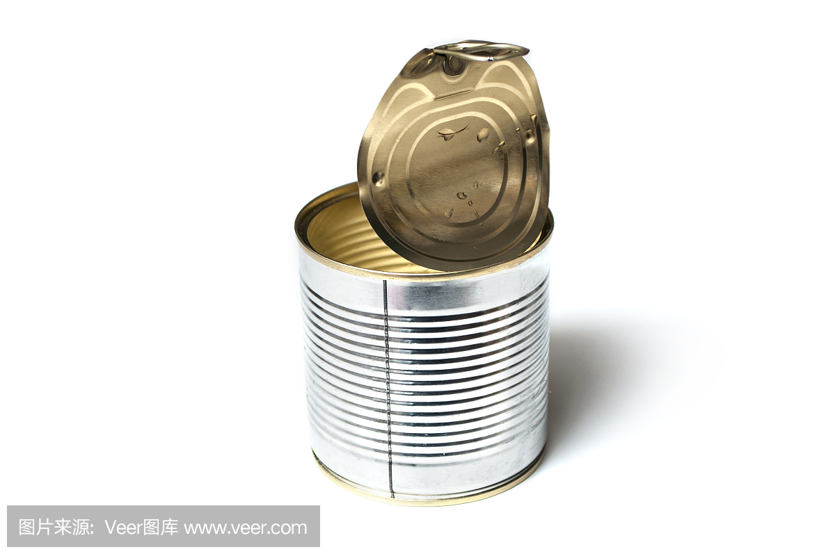 白色背景的金属罐